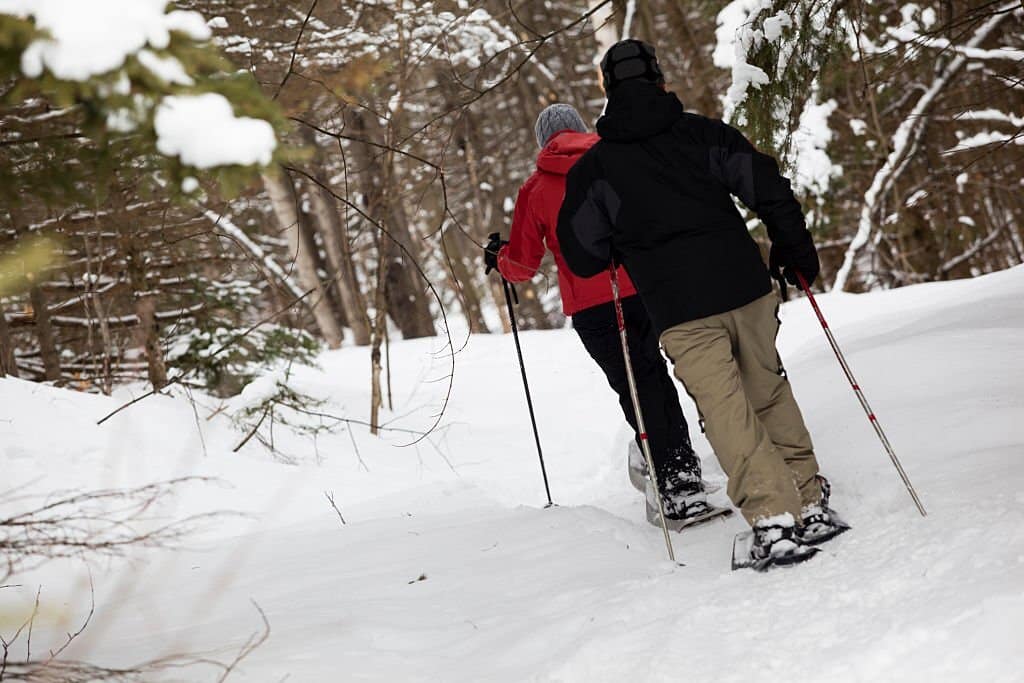 How to Snowshoeing Your Way Through Winter 4 Downloader.la 63e4bf6b83606